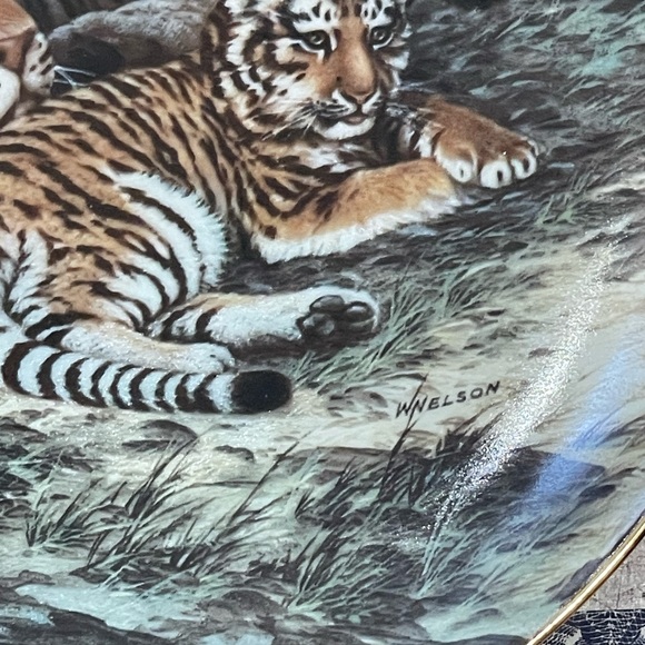The Siberian Tiger Collectors Plate - Picture 4 of 4
